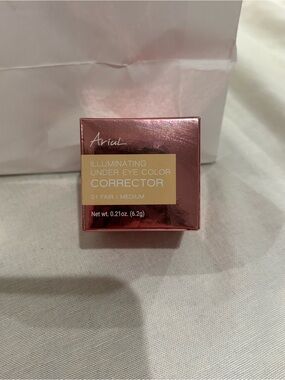 Ariul Illuminating Under Eye Color Corrector 01 Fair Medium NIB
